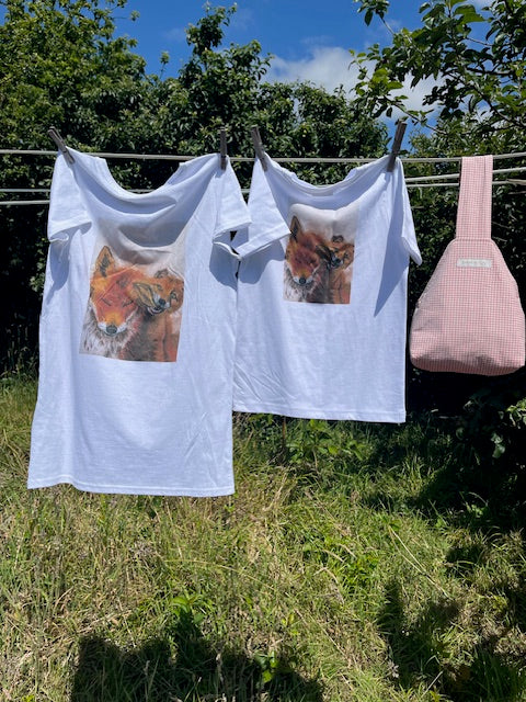 Tee shirt FEMME  Allez Maman bon...d'accord, Renarde et son renardeau (Vulpes vulpes)