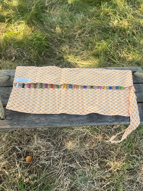 Grande Pochette crayons en tissu ANIMAUX DE LA FORET/fleurs oranges
