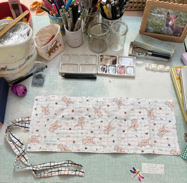Grande Pochette crayons en tissu LAPINOS/carreaux