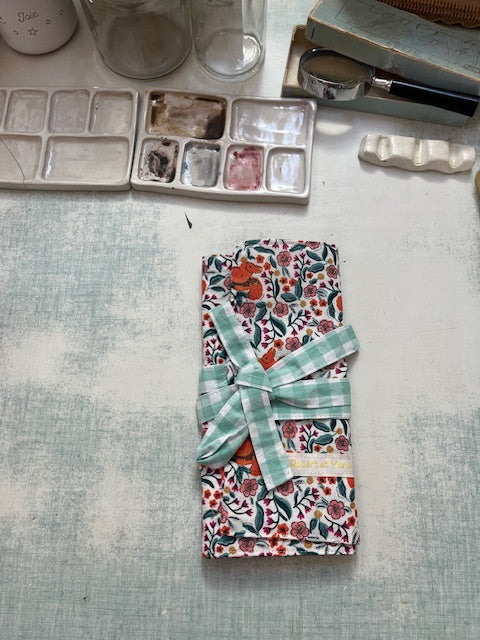 Grande Pochette crayons en tissu ECUREUIL/vichy vert clair