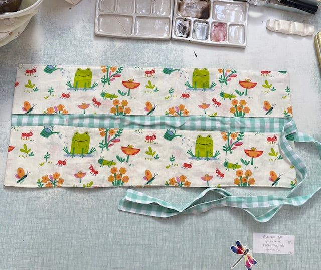 Grande Pochette crayons en tissu mes GRENOUILLETTES/vichy vert clair