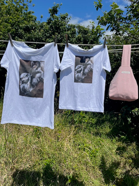 Tee shirt ENFANT  Maman, Louve et son louveteau (Canis lupus)